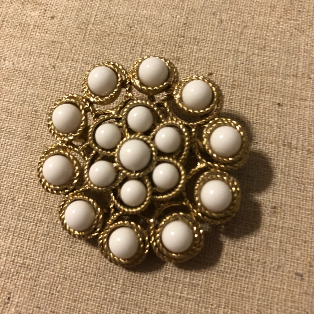 Stella & Dot Brooche